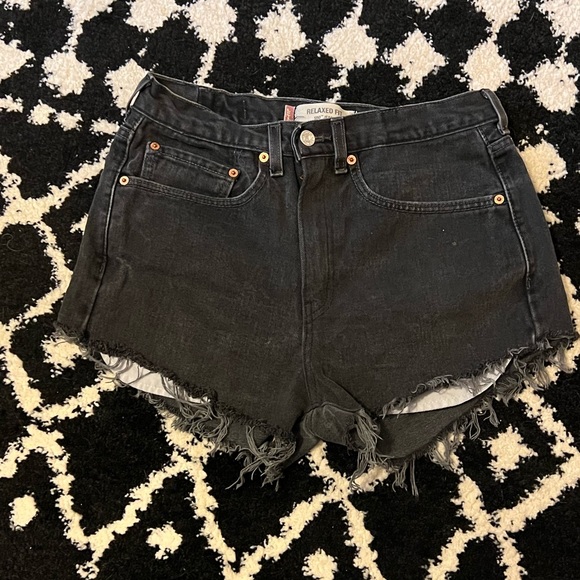 LEVIS 550 Black Denim Shorts - Picture 4 of 4